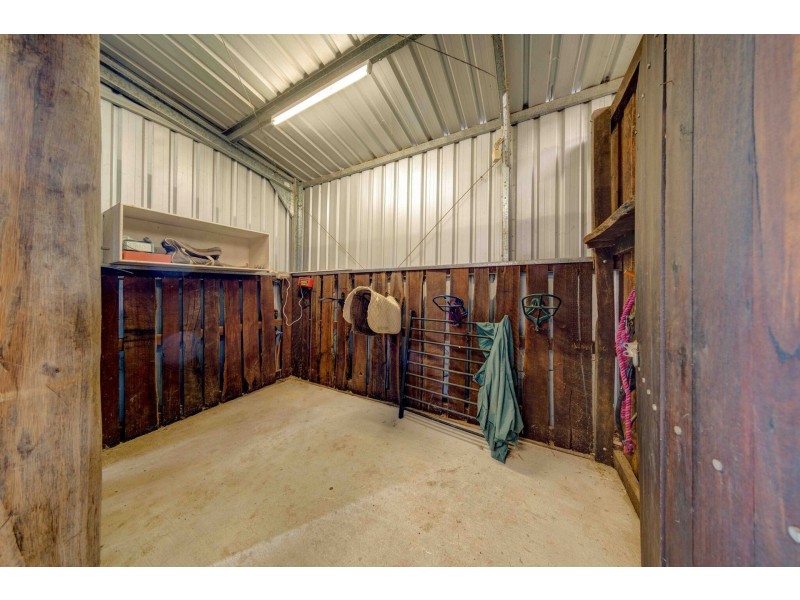 48 Waterford Drive, Gidgegannup WA 6083