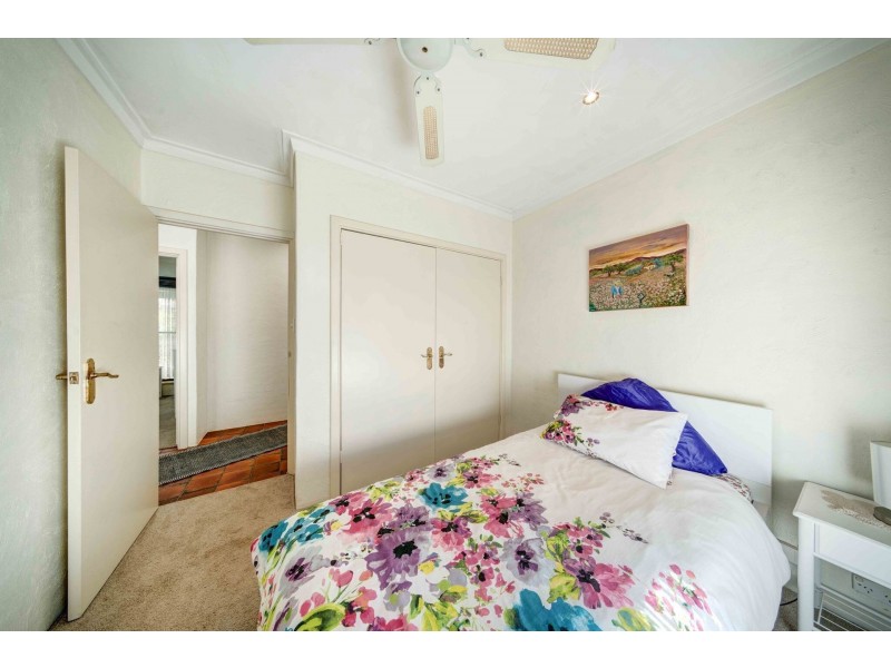 48 Waterford Drive, Gidgegannup WA 6083