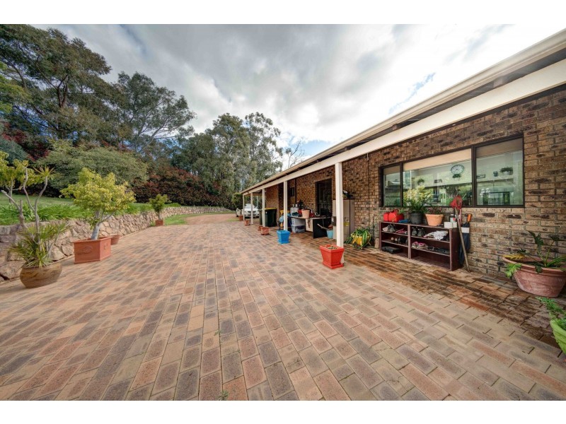48 Waterford Drive, Gidgegannup WA 6083