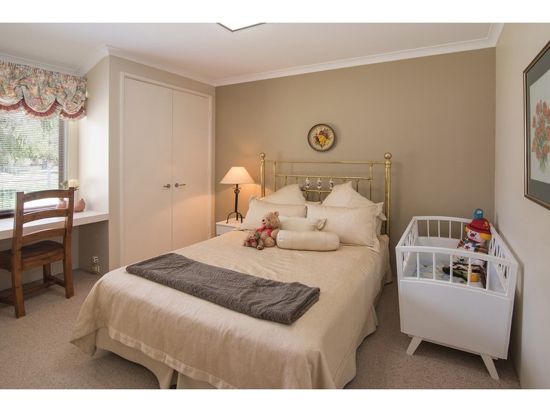 43 Kalgaritch Avenue, West Busselton WA 6280