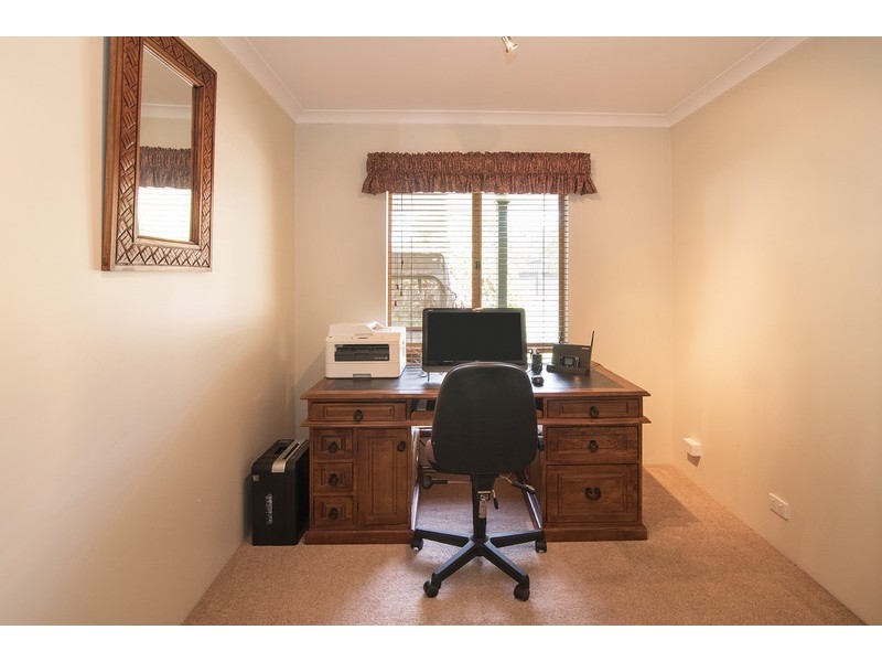 43 Kalgaritch Avenue, West Busselton WA 6280