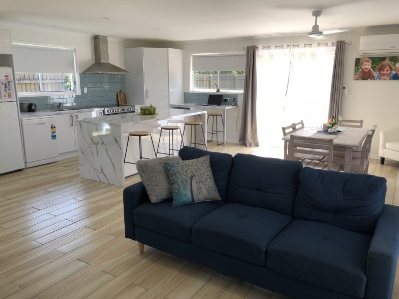 2 Daphne Court, Torquay QLD 4655