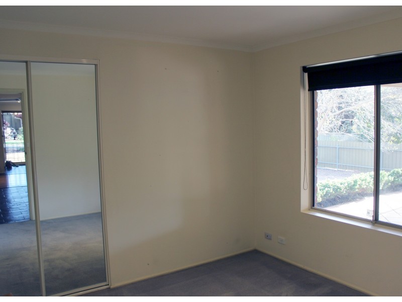 26 Coachhouse Drive, Gulfview Heights SA 5096