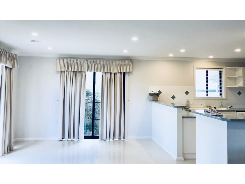 20 James Barnet Drive, Kelso NSW 2795