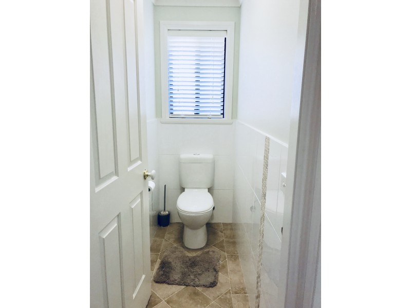 20 James Barnet Drive, Kelso NSW 2795