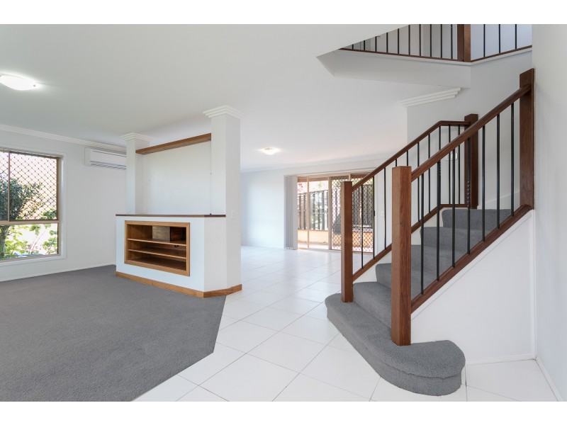 35 Lancashire Drive, Mudgeeraba QLD 4213