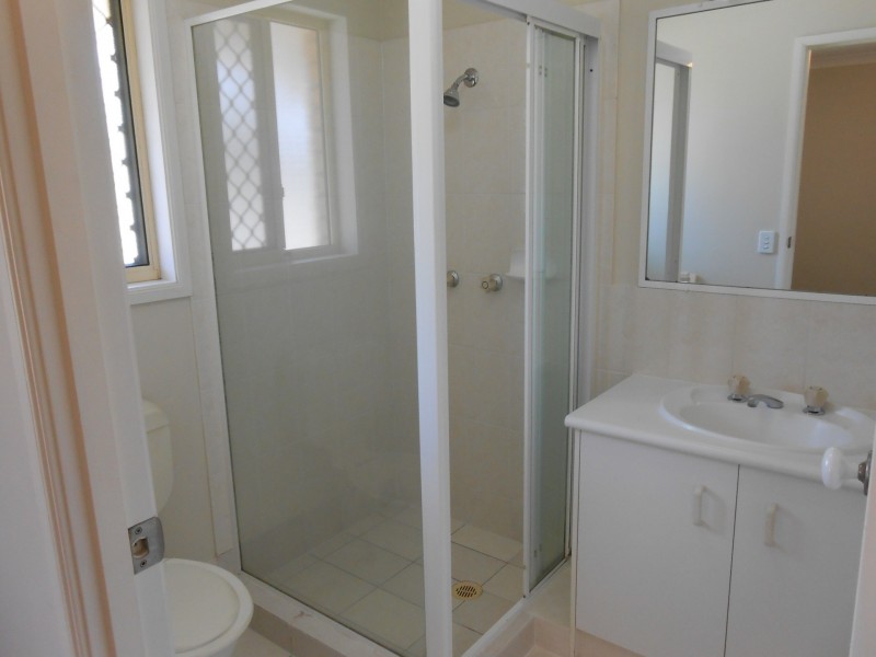 12 Glengarry Close, Highland Park QLD 4211