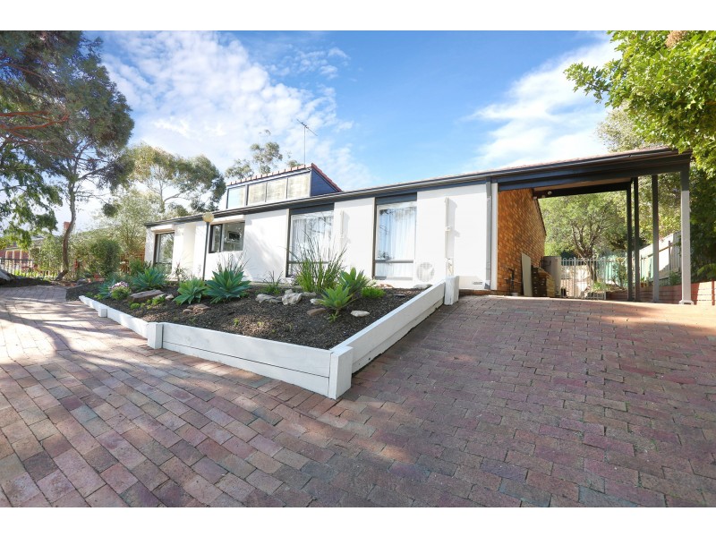 14 Barramundi Drive, Hallett Cove SA 5158