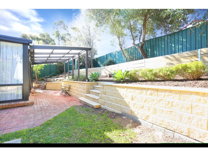 14 Barramundi Drive, Hallett Cove SA 5158