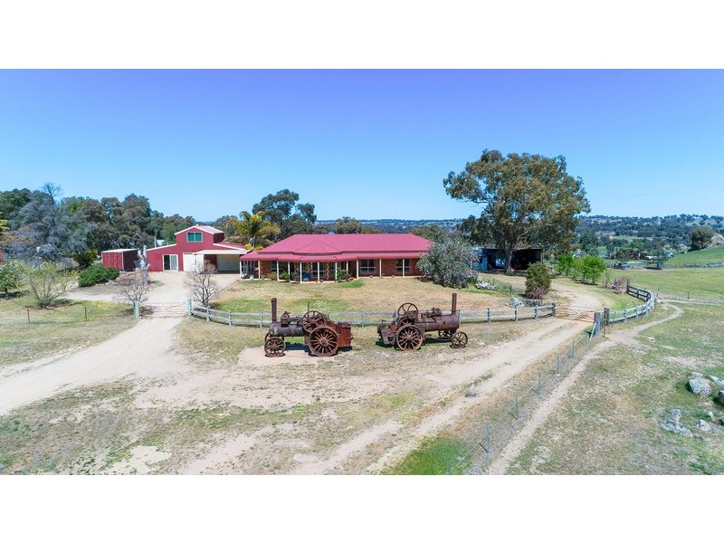 603 Henry Lawson Way, Young NSW 2594