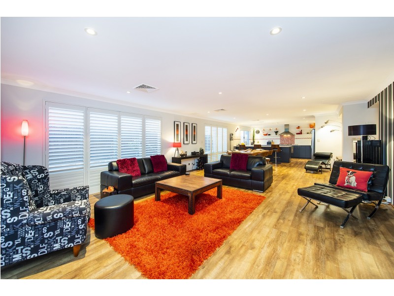 14 Nullagine Pass, Dawesville WA 6211