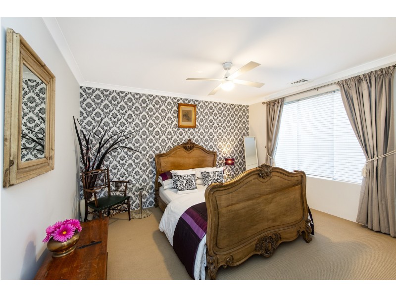 14 Nullagine Pass, Dawesville WA 6211