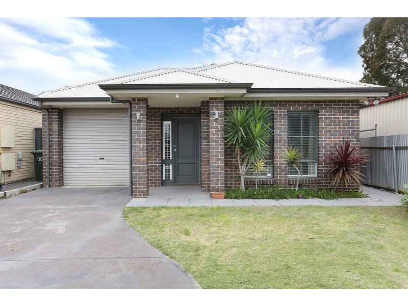 37 Lancaster Circuit, Old Noarlunga SA 5168