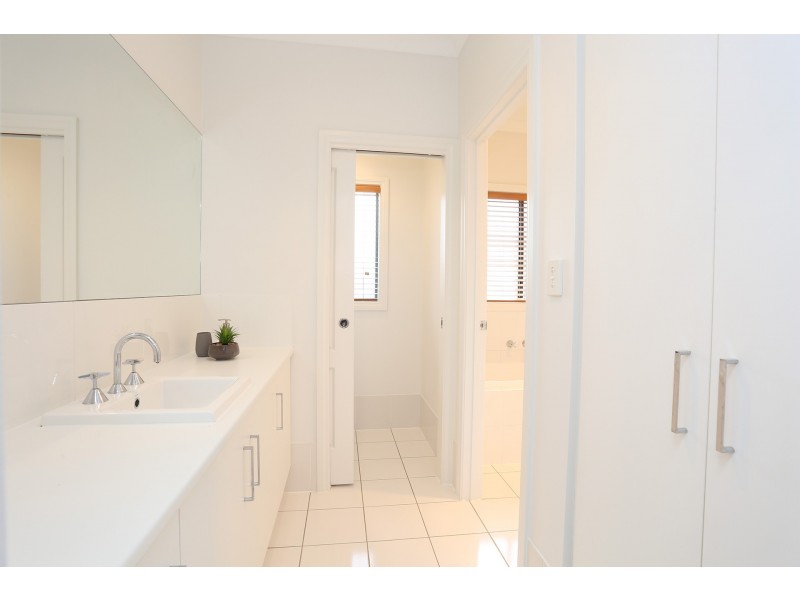 37 Lancaster Circuit, Old Noarlunga SA 5168