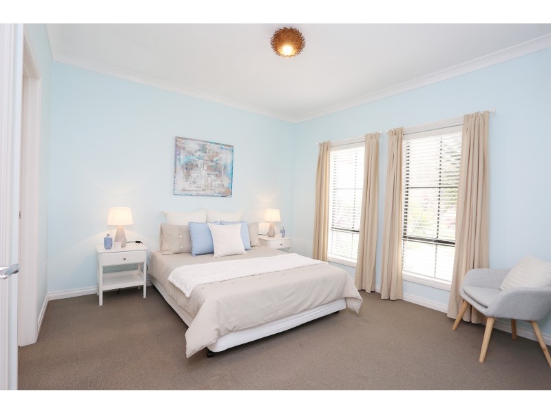 37 Lancaster Circuit, Old Noarlunga SA 5168