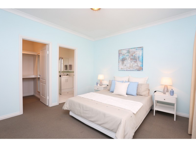 37 Lancaster Circuit, Old Noarlunga SA 5168