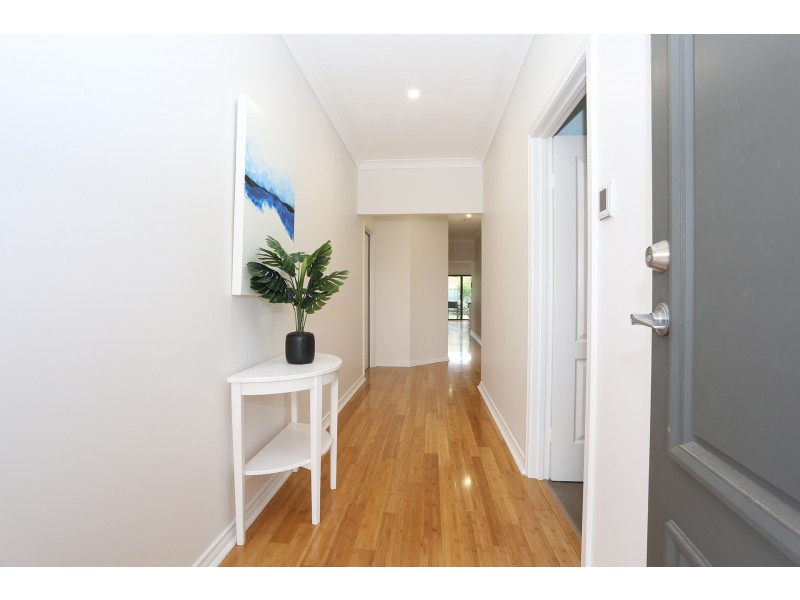 37 Lancaster Circuit, Old Noarlunga SA 5168