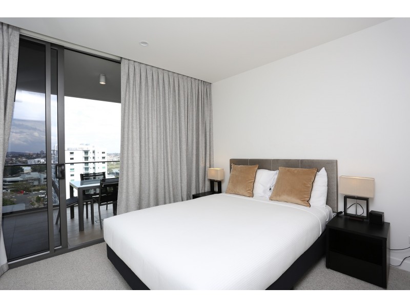 1408/55 Railway Terrace, Milton QLD 4064