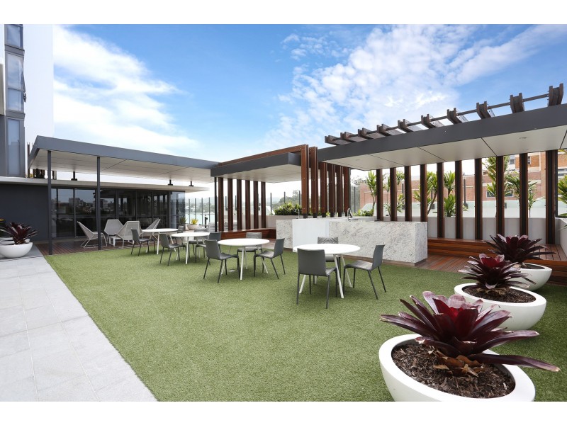 1408/55 Railway Terrace, Milton QLD 4064