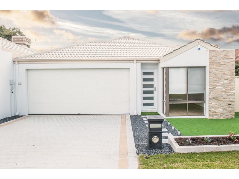 378 Light Street, Dianella WA 6059