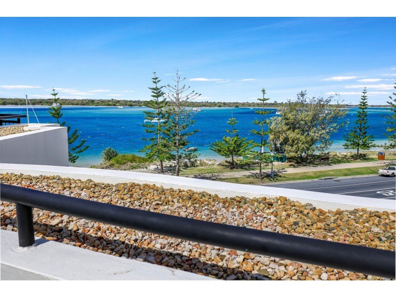 27/452 Marine Parade, Biggera Waters QLD 4216