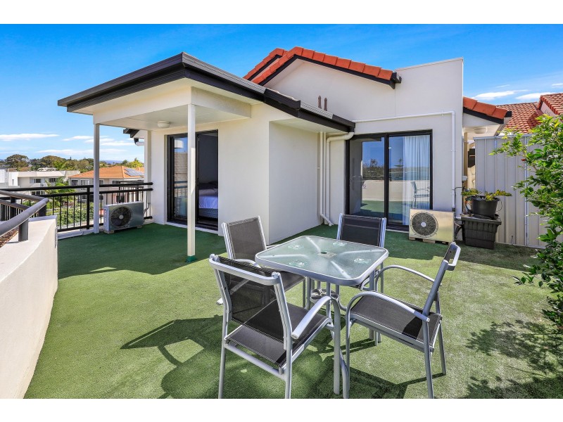 27/452 Marine Parade, Biggera Waters QLD 4216