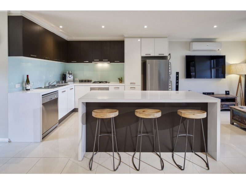 2/3 Kingsclere Street, Vermont VIC 3133