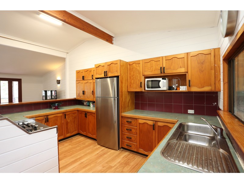 52 Settlement Road, The Gap QLD 4061