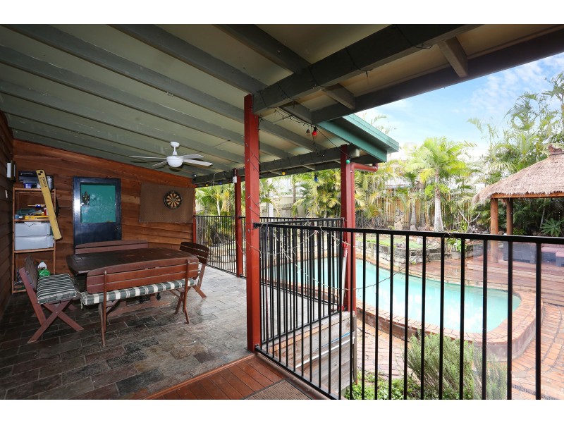 52 Settlement Road, The Gap QLD 4061