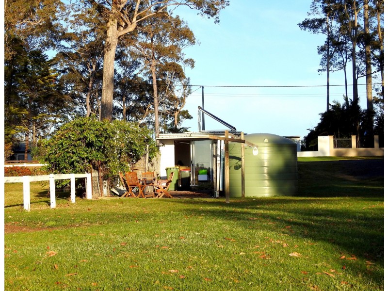 14 Island Point Road, St Georges Basin NSW 2540