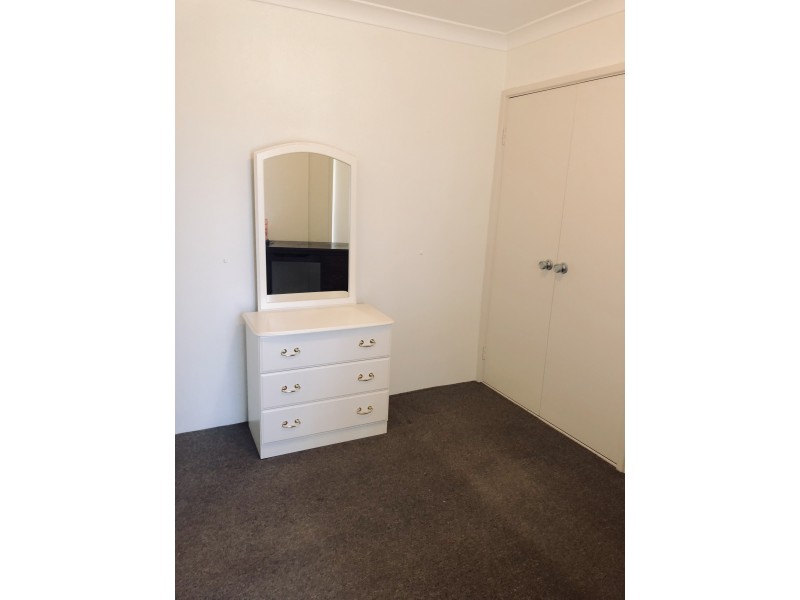 6 Nile Close, Halls Head WA 6210