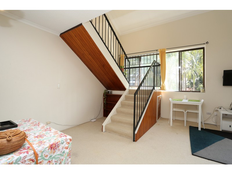 9/12 Joffre Street, Coorparoo QLD 4151