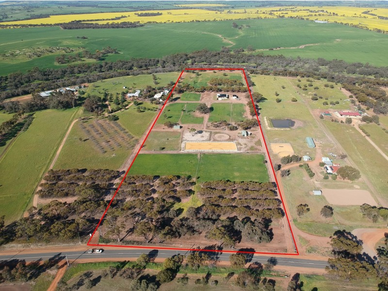 5499 Great Southern Hwy, York WA 6302