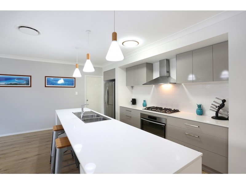 14 Kensington Place, Maudsland QLD 4210