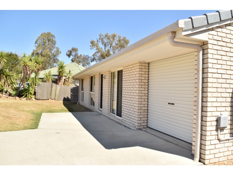 1/27 Kathleen Place, Yamanto QLD 4305