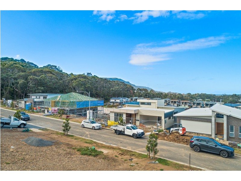 7 Thorn Parade, Bulli NSW 2516