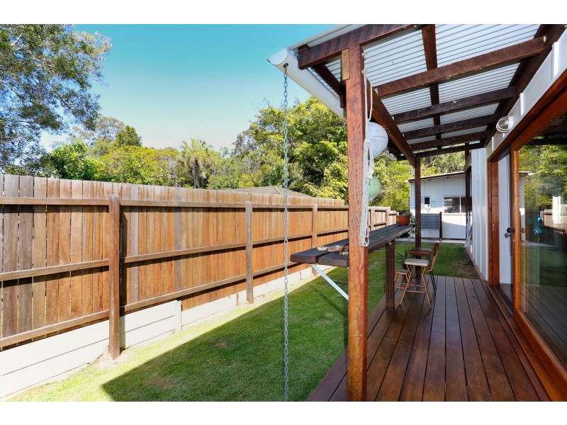 6 Nojoor Road, Mudjimba QLD 4564
