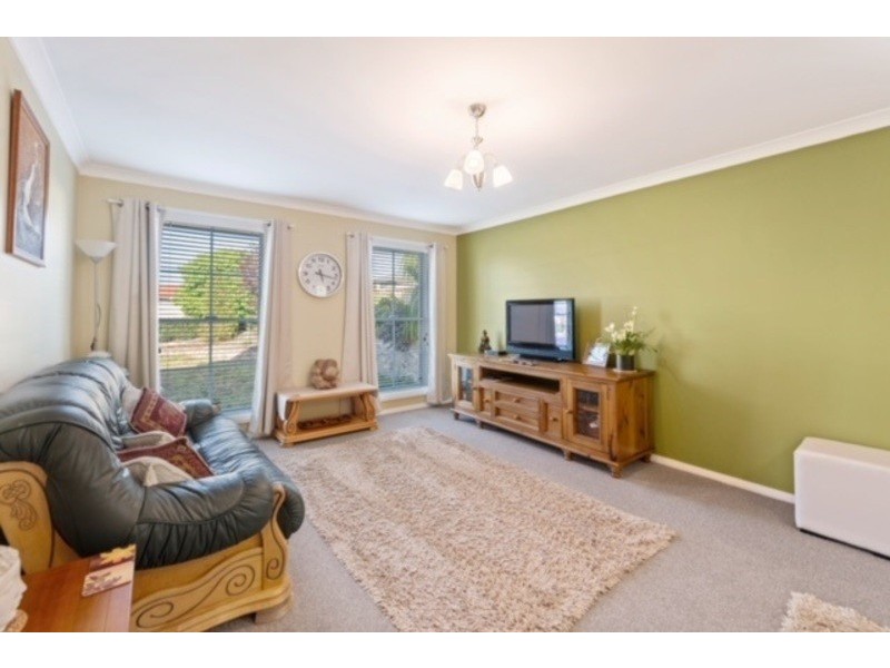 54 Kardella Avenue, Nowra NSW 2541