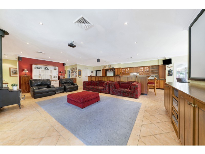 135 Bathurst Street, Pitt Town NSW 2756