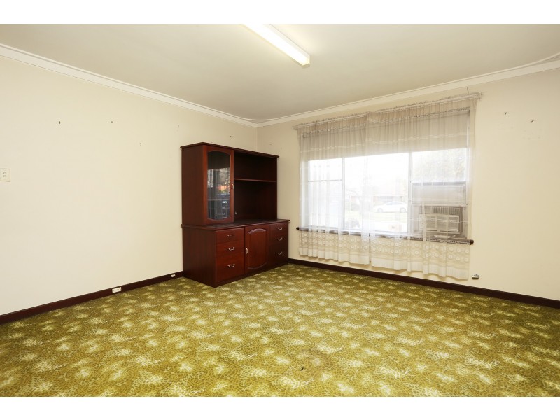 39 Woodhall Street, Stirling WA 6021