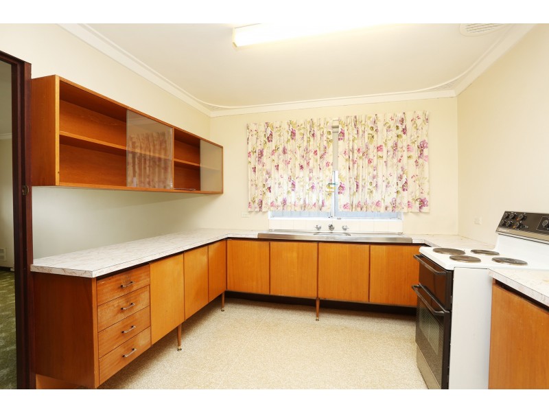 39 Woodhall Street, Stirling WA 6021