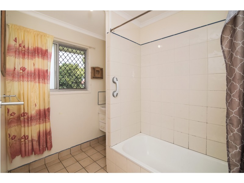 32 Moore Street, Logan Central QLD 4114