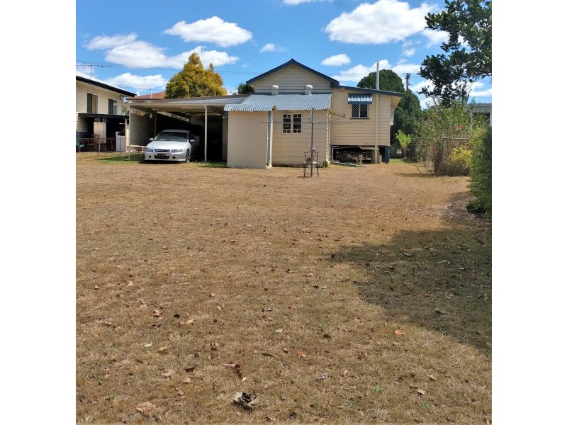 22 Mcgrath Lane, Booval QLD 4304
