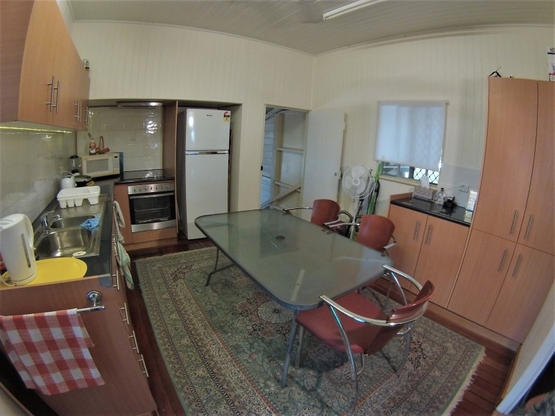 22 Mcgrath Lane, Booval QLD 4304