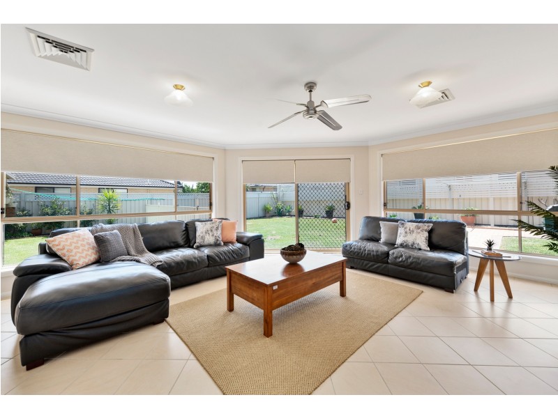 106 Casey Drive, Singleton NSW 2330