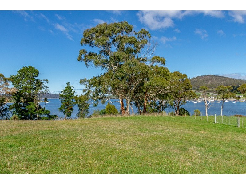 45 The Esplanade, Cygnet TAS 7112