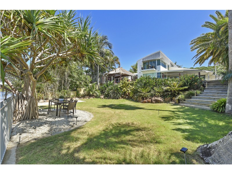 54 Lancelin Drive, Mermaid Waters QLD 4218