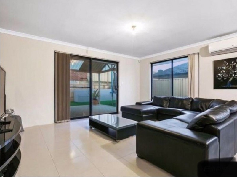 30 Keyham street, Bertram WA 6167