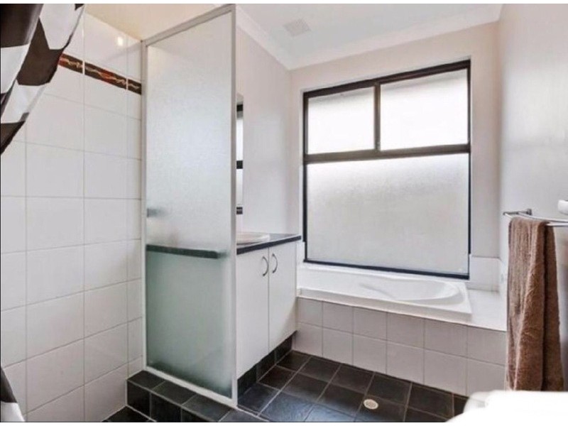 30 Keyham street, Bertram WA 6167