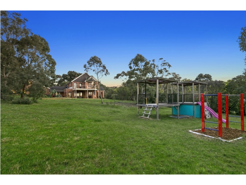 12 Castaway Crescent, Jan Juc VIC 3228